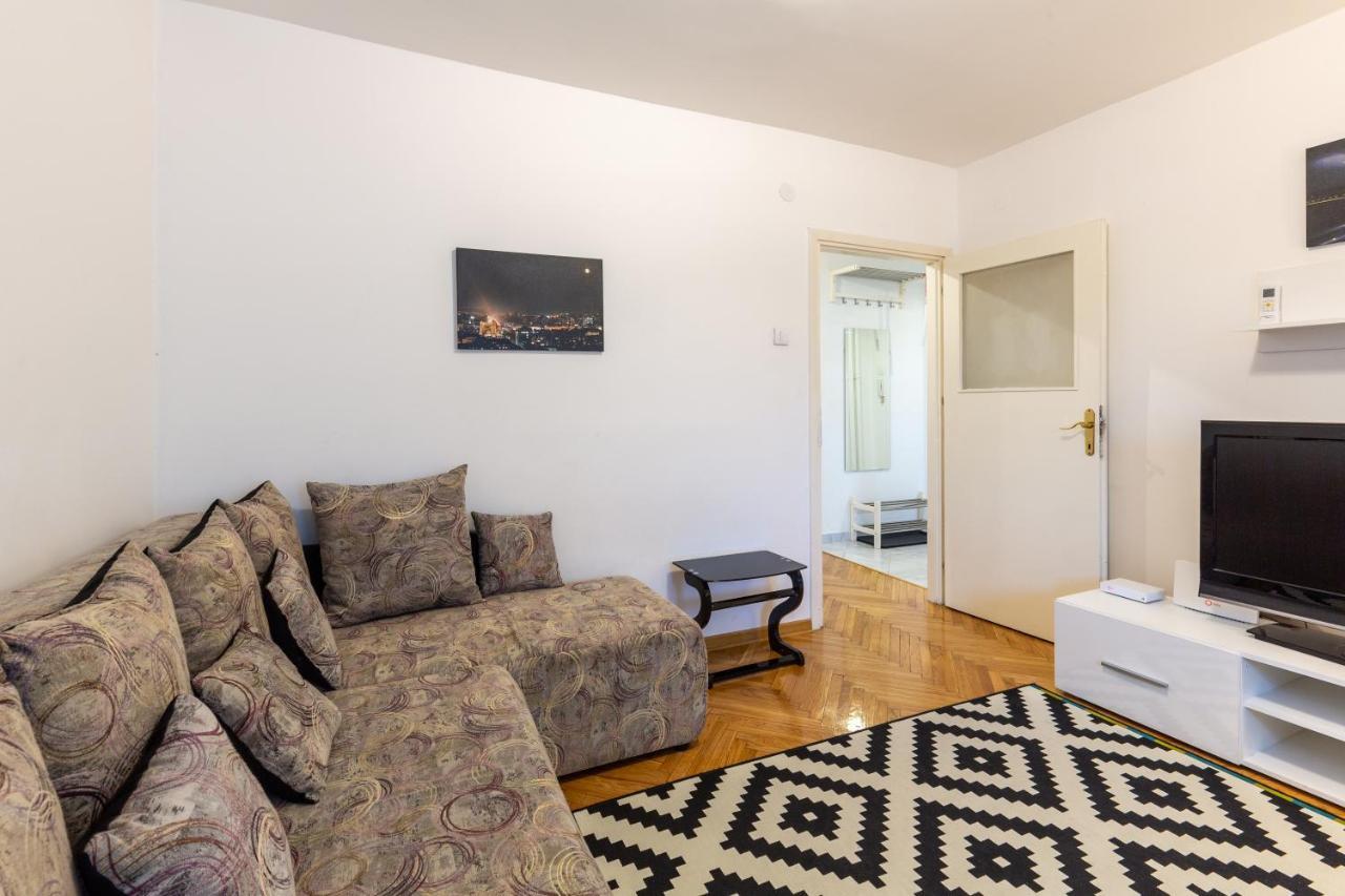 King Marko Apartment Belgrado Buitenkant foto